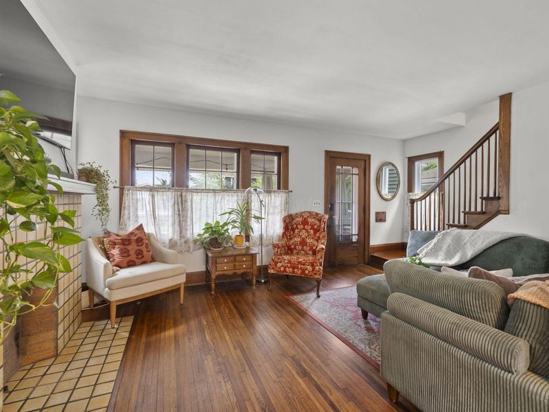380 E Kelso Road, Columbus, OH 43202 Photo 5