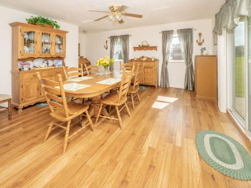 5780 Newtonsville Hutchinson Road, Stonelick Township, OH 45103 Photo 4