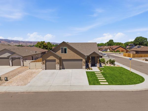 423 Woodland Court, Fruita, CO 81521