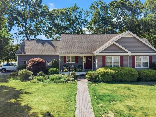 3059 Club House Dr, Dighton, MA 02715