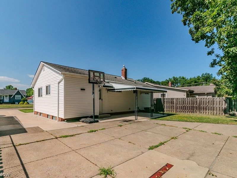31505 Daniel Drive, Willowick, OH 44095 Photo 31