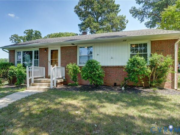 9715 Stockbridge Drive, Henrico, VA 23228