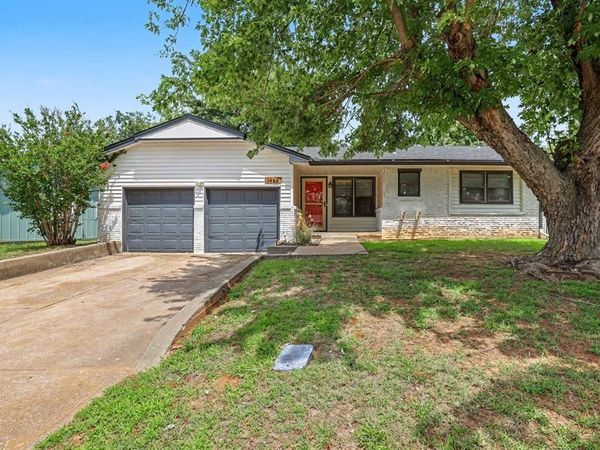 1724 Serenade Drive, Oklahoma City, OK 73130