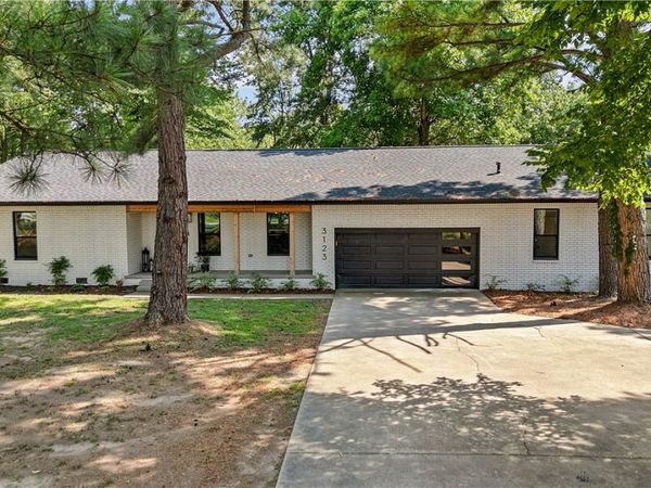 3123 W Howard Nickell Road , Fayetteville, AR 72704