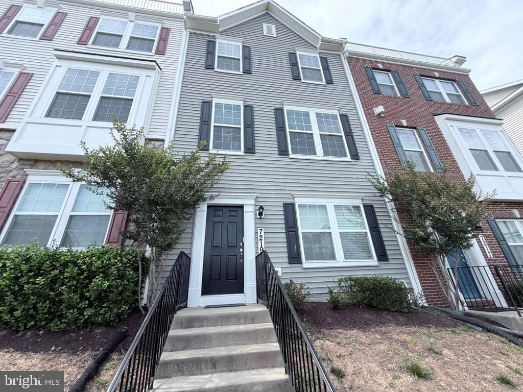 7219 BARRY LANE , ELKRIDGE, MD 21075