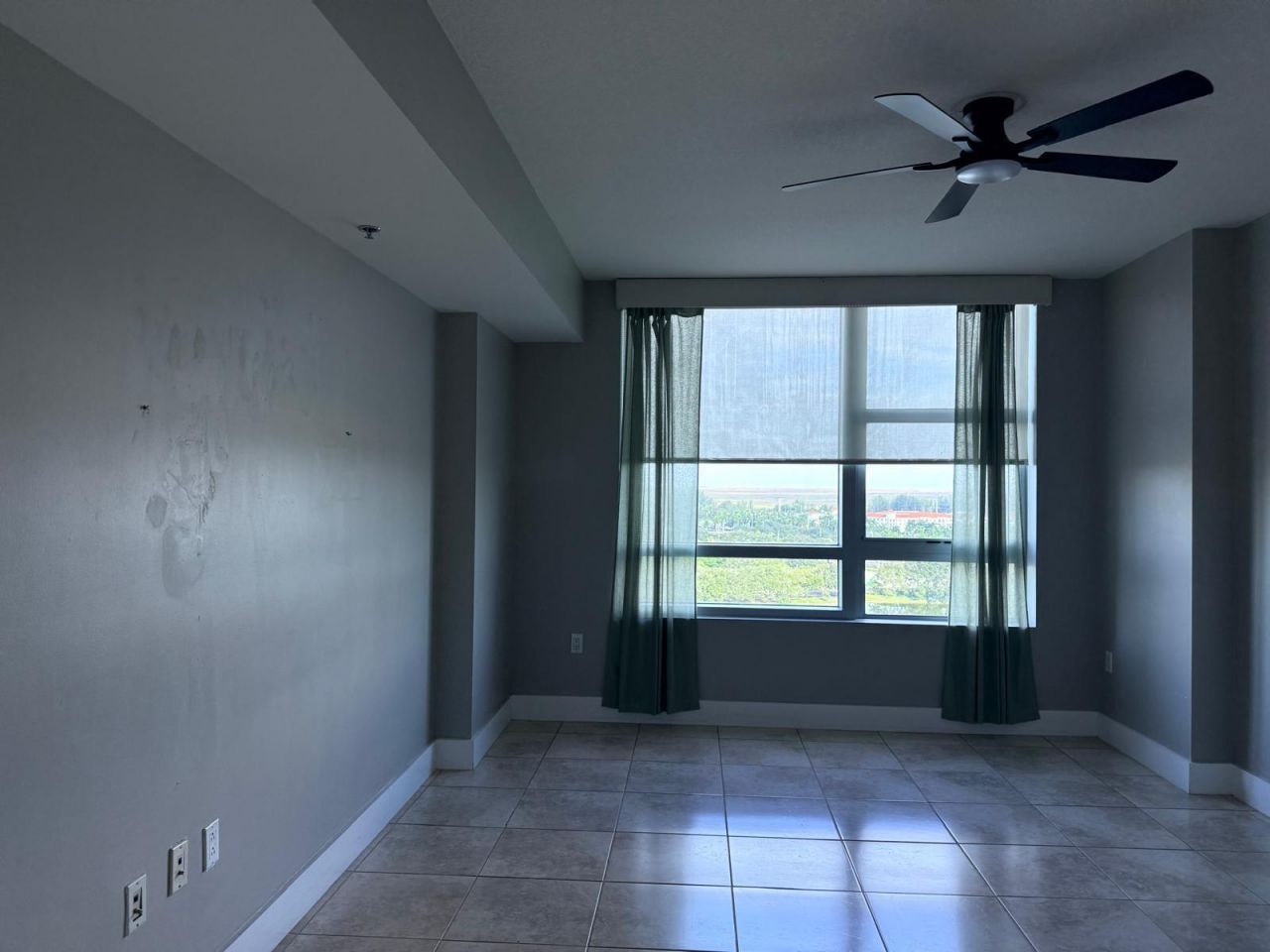 2641 N Flamingo Road, Unit 1604n, Sunrise, FL 33323 Photo
