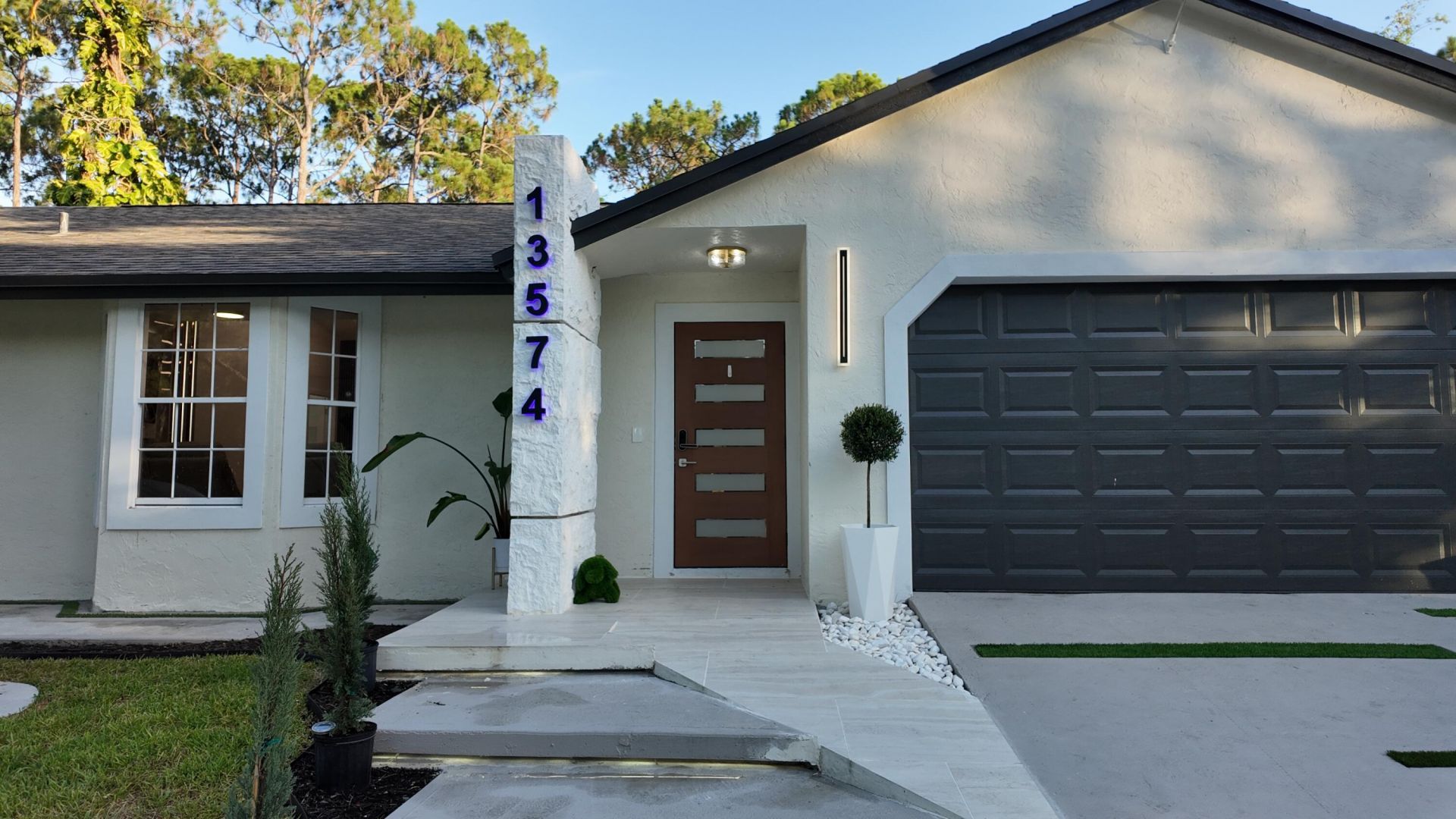 13574 59th Court N, The Acreage, FL 33411 Photo