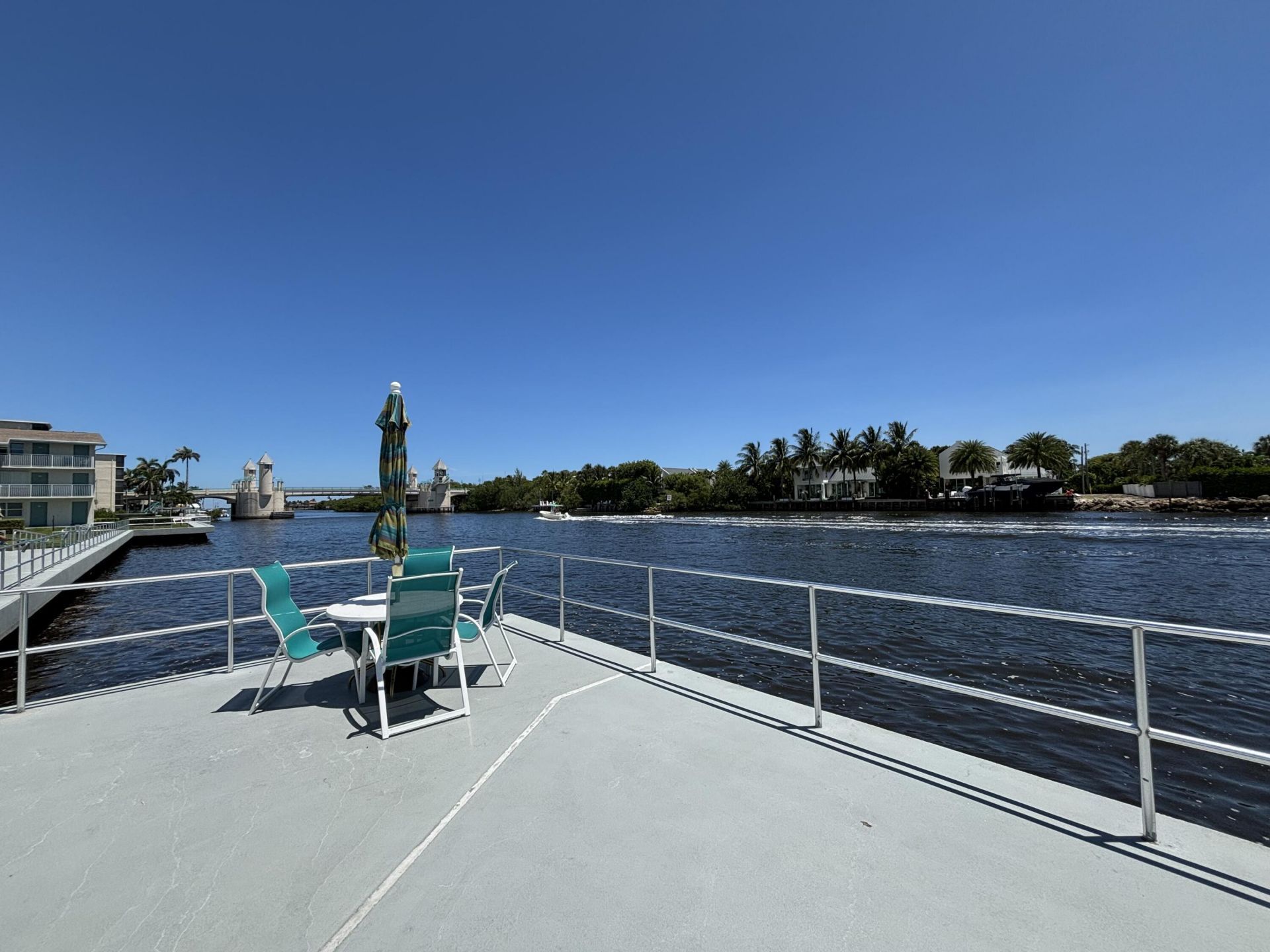 210 Horizons E, Unit 107, Boynton Beach, FL 33435 Photo