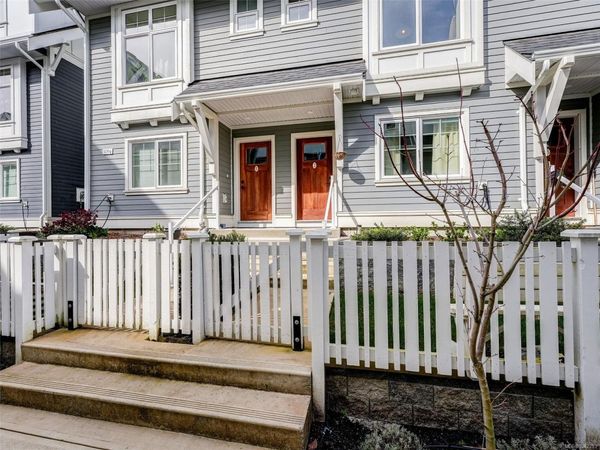 3094 Washington Ave, Unit #2, Victoria, BC V9A 0J5