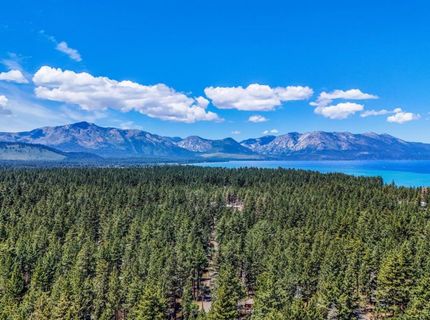 1126 Johnson Boulevard, South Lake Tahoe, CA 96150 Photo