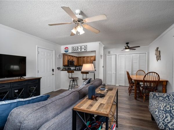 120 15th Street E, Unit 207, Tuscaloosa, AL 35401