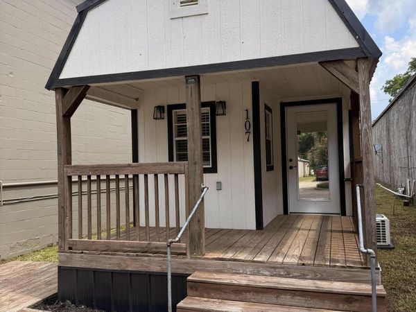 107 E Main Street, Meadville, MS 39653