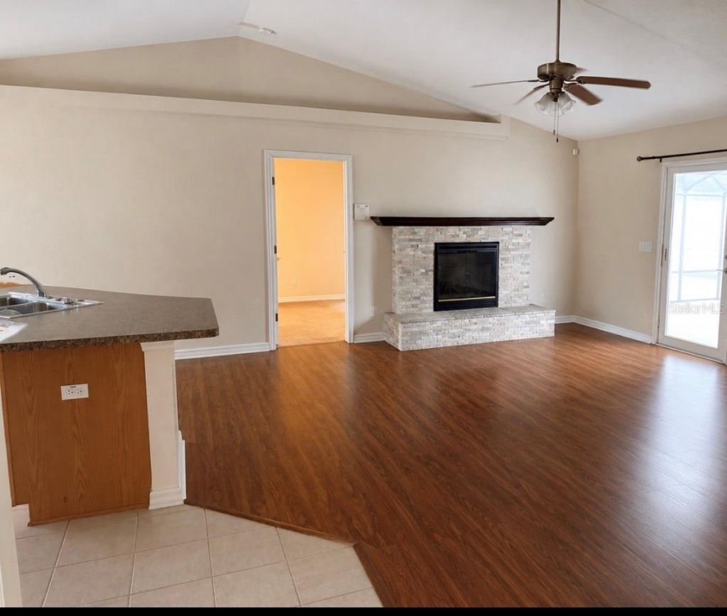4025 NE 14th Court , Ocala, FL 34479 Photo