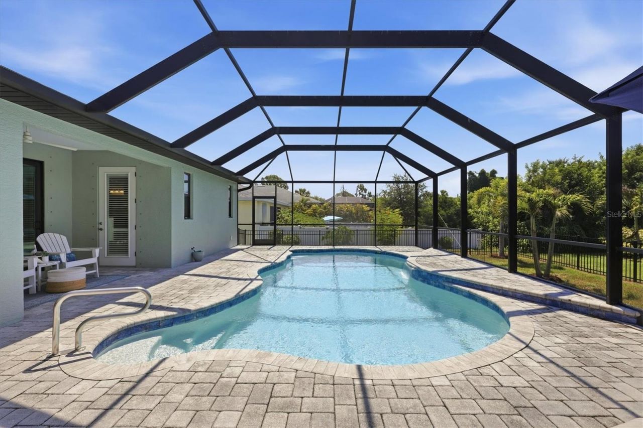 233 Baytree Drive, Rotonda West, FL 33947 Photo
