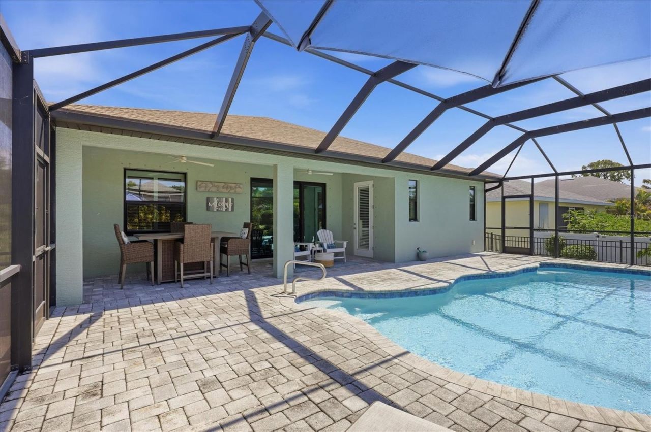 233 Baytree Drive, Rotonda West, FL 33947 Photo