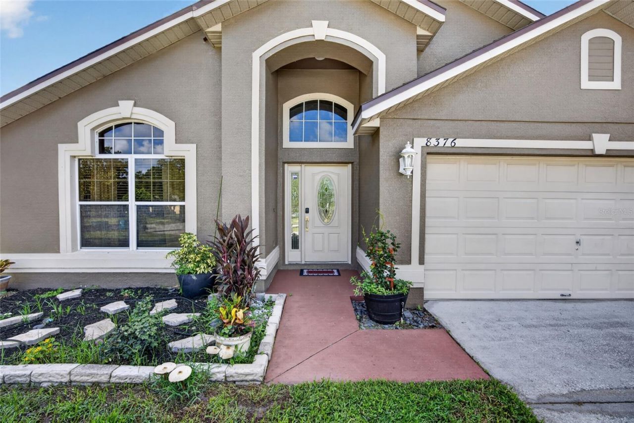 8376 Lake Amhurst Trail, Orlando, FL 32829 Photo