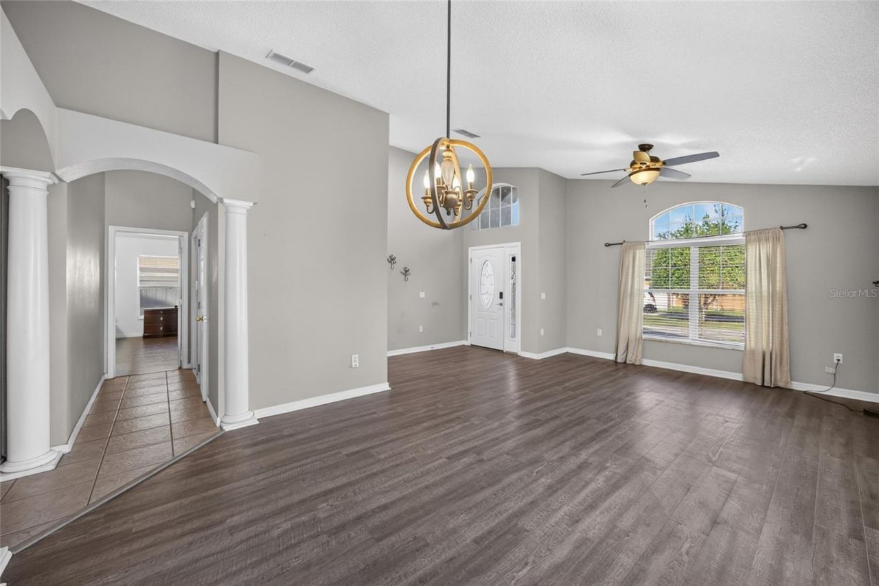 8376 Lake Amhurst Trail, Orlando, FL 32829 Photo