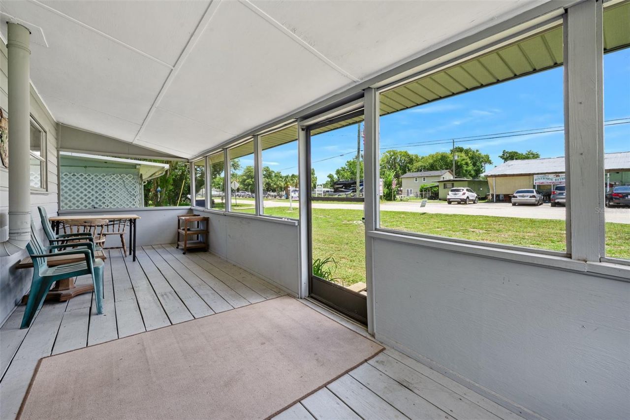 55521 Front Street , Astor, FL 32102 Photo