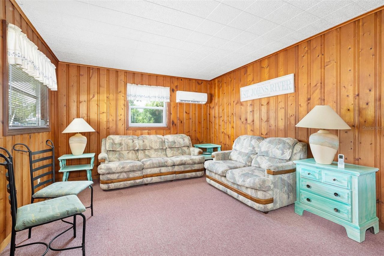 55521 Front Street , Astor, FL 32102 Photo