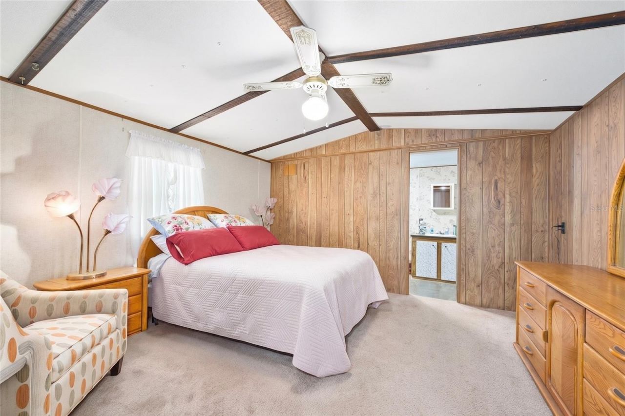 55521 Front Street , Astor, FL 32102 Photo