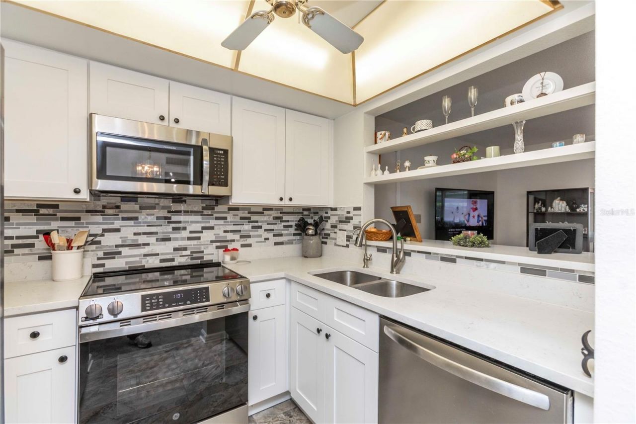 4812 Jasper Drive , Unit 107, New Port Richey, FL 34652 Photo