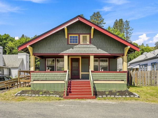 401 N Lake St, Colfax, WA 99111