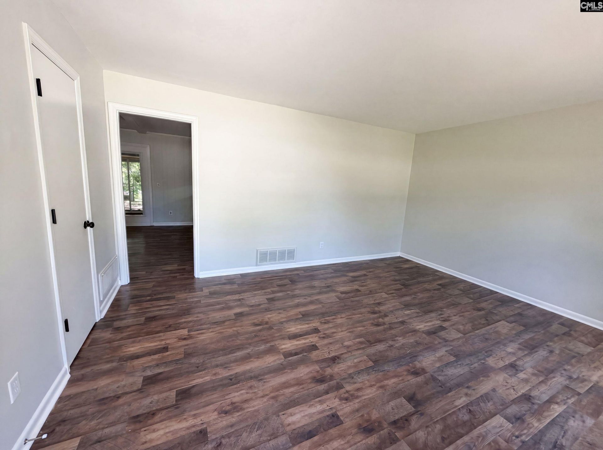 1020 Pisgah Church Road  Photo 4