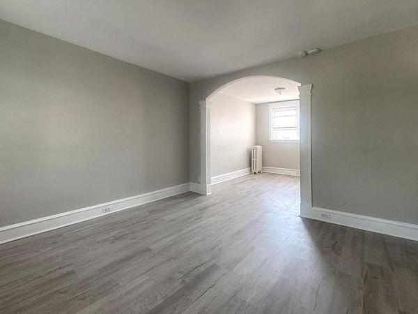 7008 CLINTON ROAD , UPPER DARBY, PA 19082