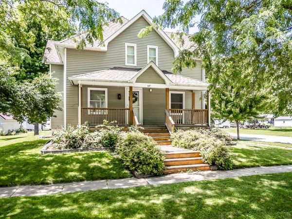 147 Goodell Avenue, Readlyn, IA 50668