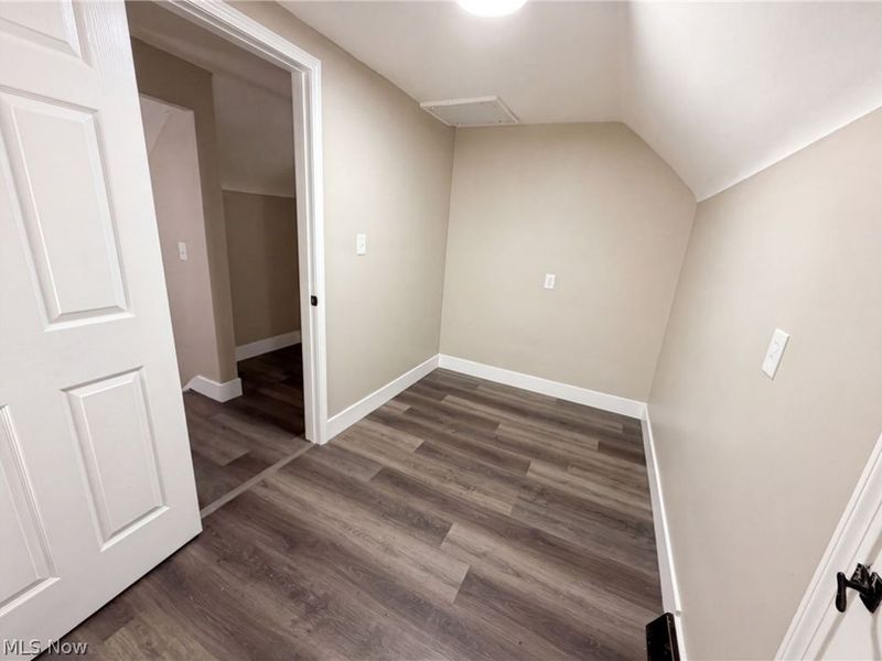 2821 E 127th Street, Cleveland, OH 44120 Photo 11