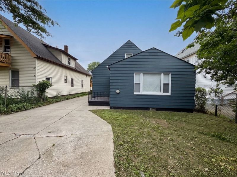 2821 E 127th Street, Cleveland, OH 44120 Photo 22