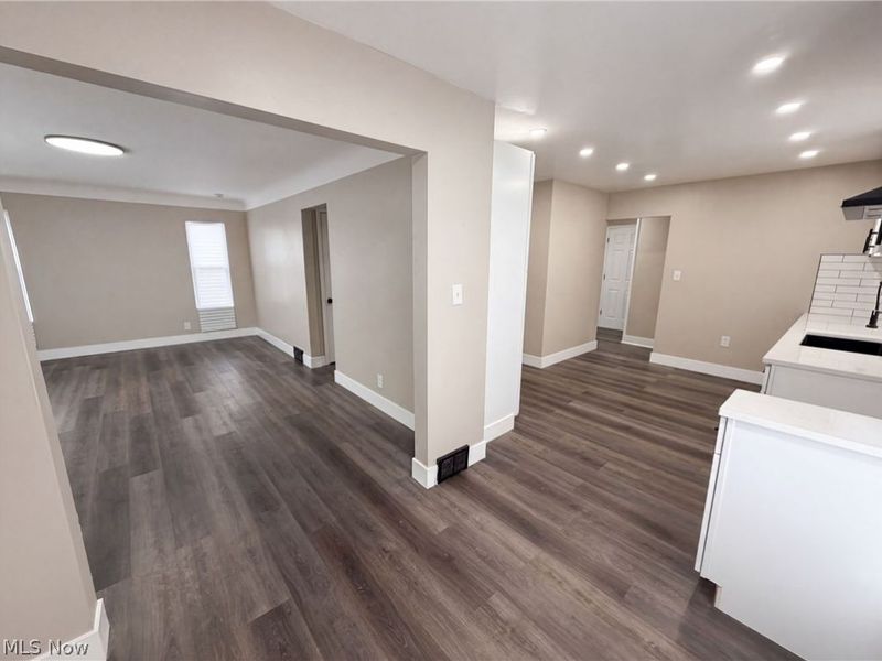 2821 E 127th Street, Cleveland, OH 44120 Photo 3