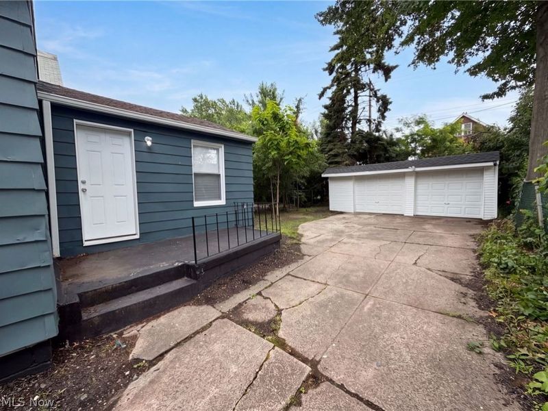 2821 E 127th Street, Cleveland, OH 44120 Photo 5