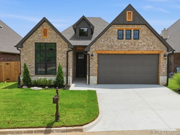 1563 S Hickory Circle , Broken Arrow, OK 74012