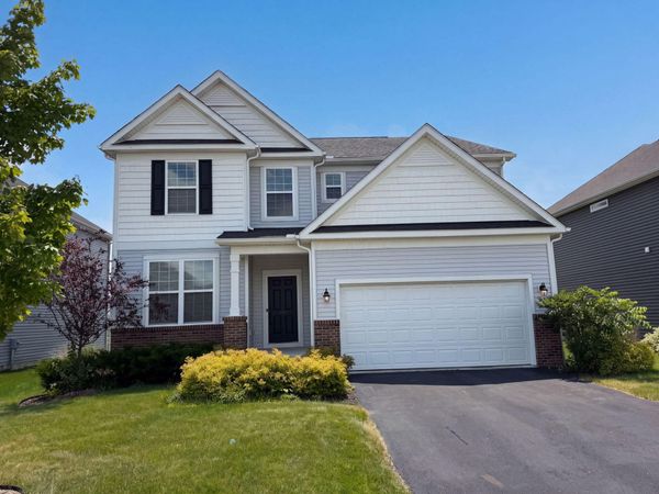 749 Peacock Drive , Sunbury, OH 43074