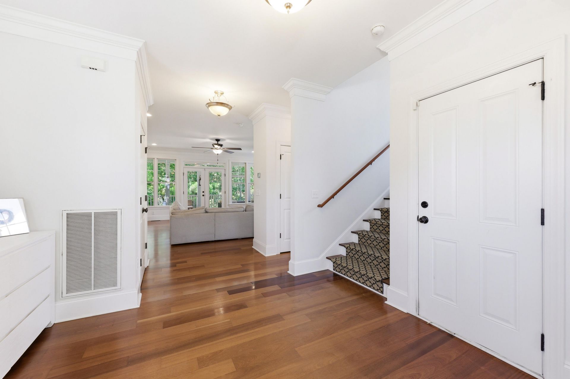 1129 Lands End Drive Photo 11