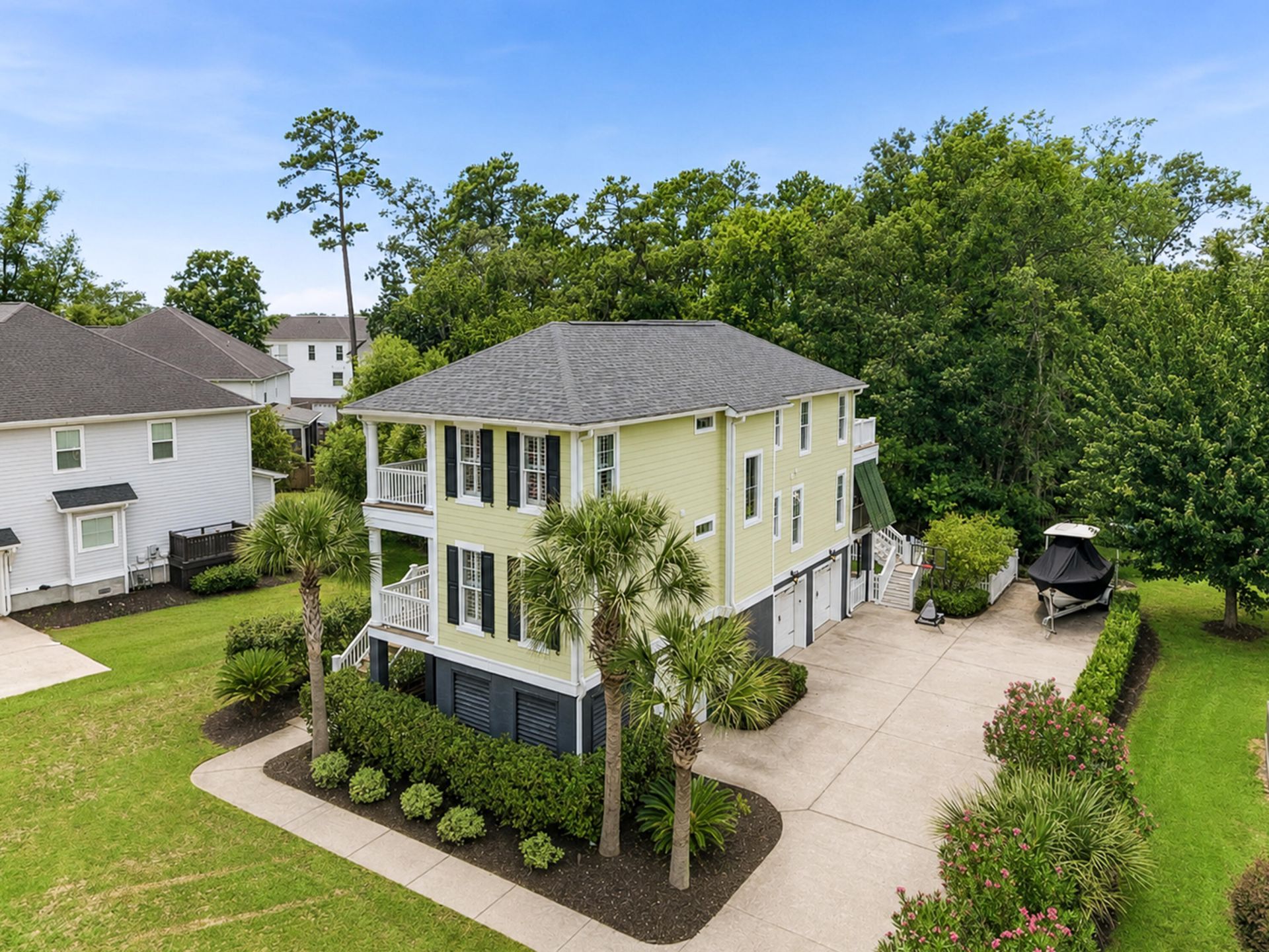 1129 Lands End Drive Photo 4