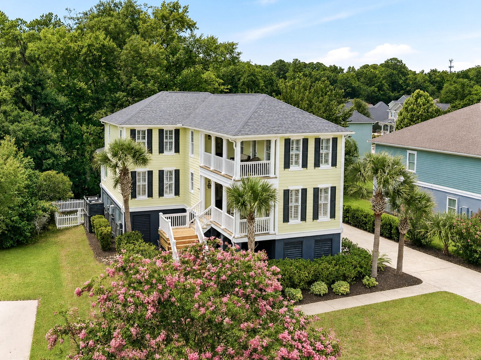 1129 Lands End Drive Photo 5