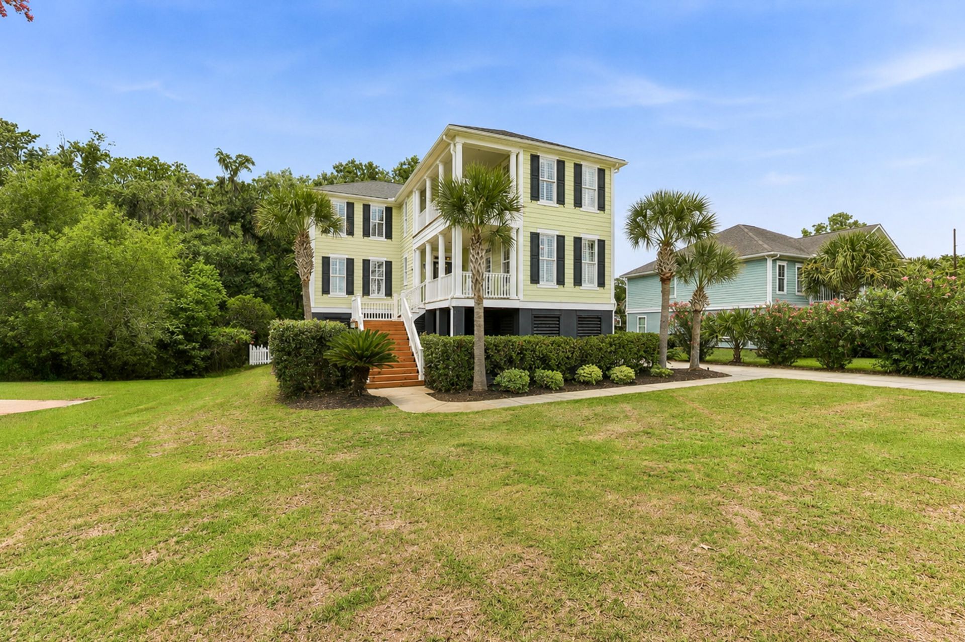 1129 Lands End Drive Photo 6