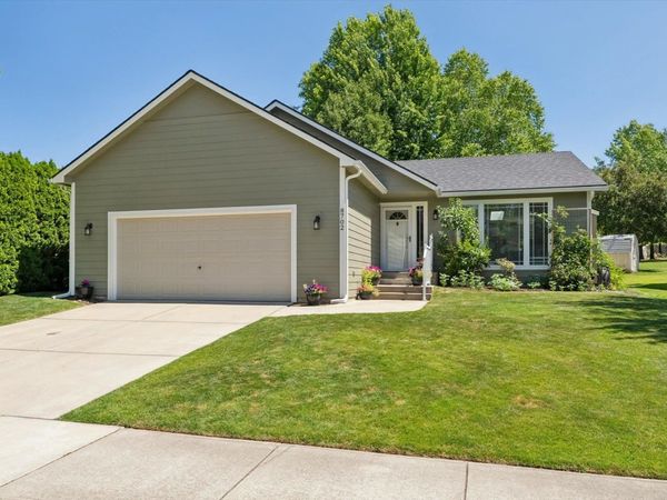 8702 N Pamela St, Spokane, WA 99208