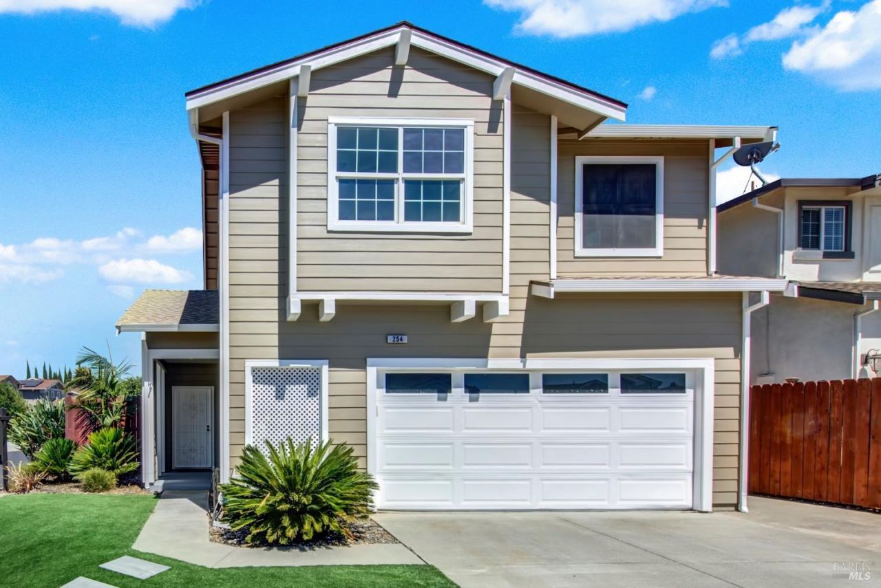 254 Calais Court, Vacaville, CA 95687 Main Photo