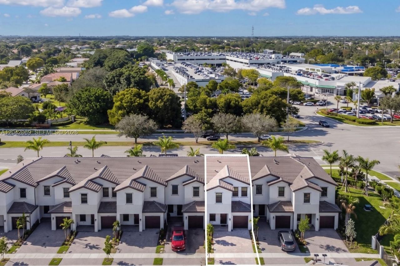 250 SW 159th Ln , Pembroke Pines, FL 33027 Photo