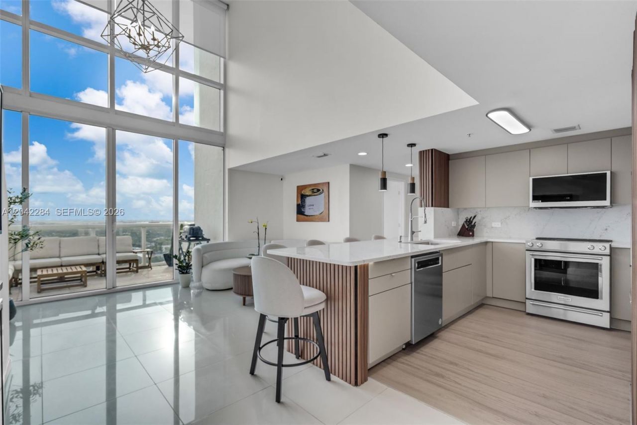 1861 NW S River Dr , Unit PH4, Miami, FL 33125 Photo
