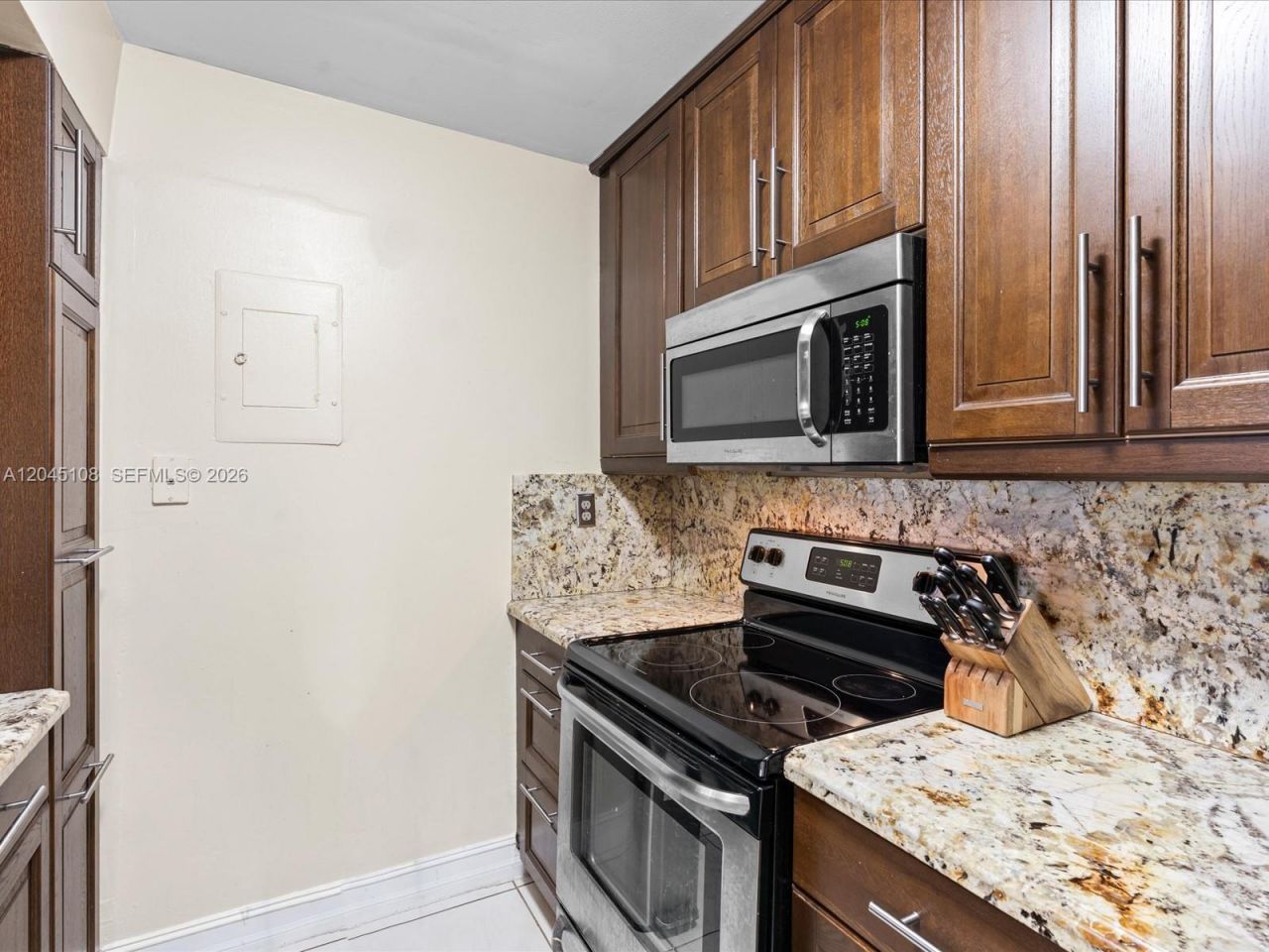 571 NW 107th Ave , Unit 107, Miami, FL 33172 Photo