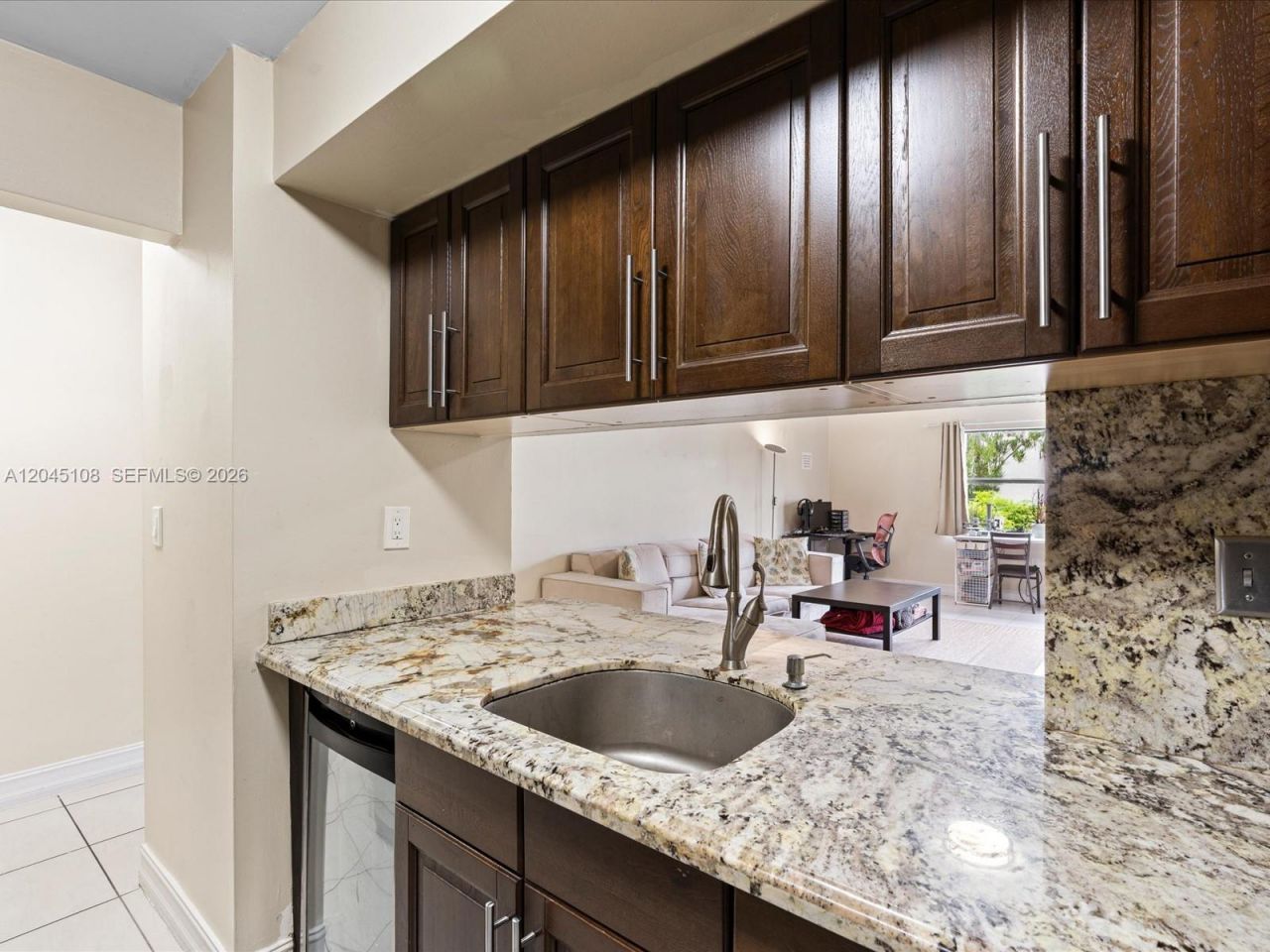 571 NW 107th Ave , Unit 107, Miami, FL 33172 Photo