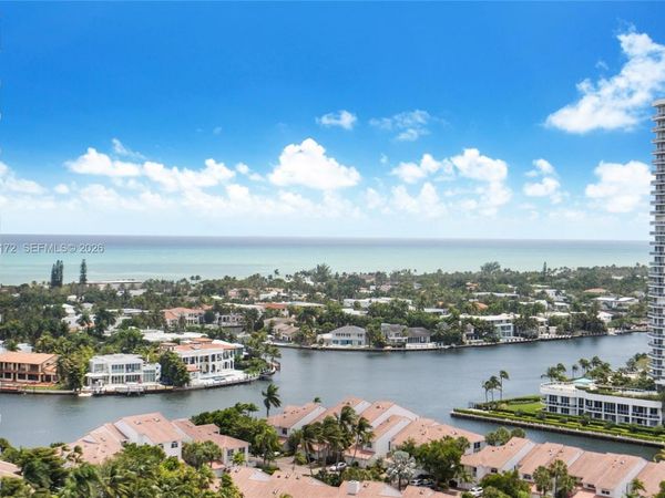 21055 Yacht Club Dr , Unit 2005, Aventura, FL 33180