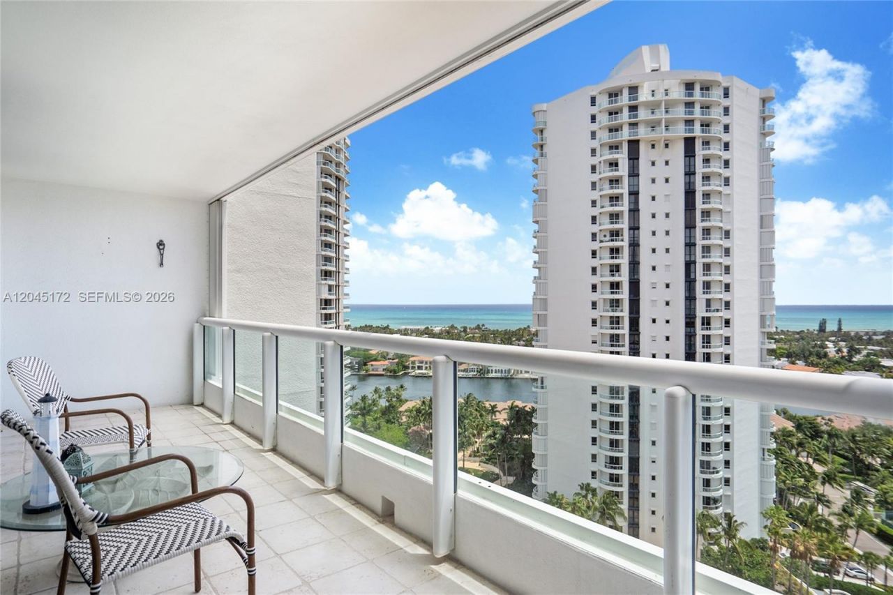 21055 Yacht Club Dr , Unit 2005, Aventura, FL 33180 Photo