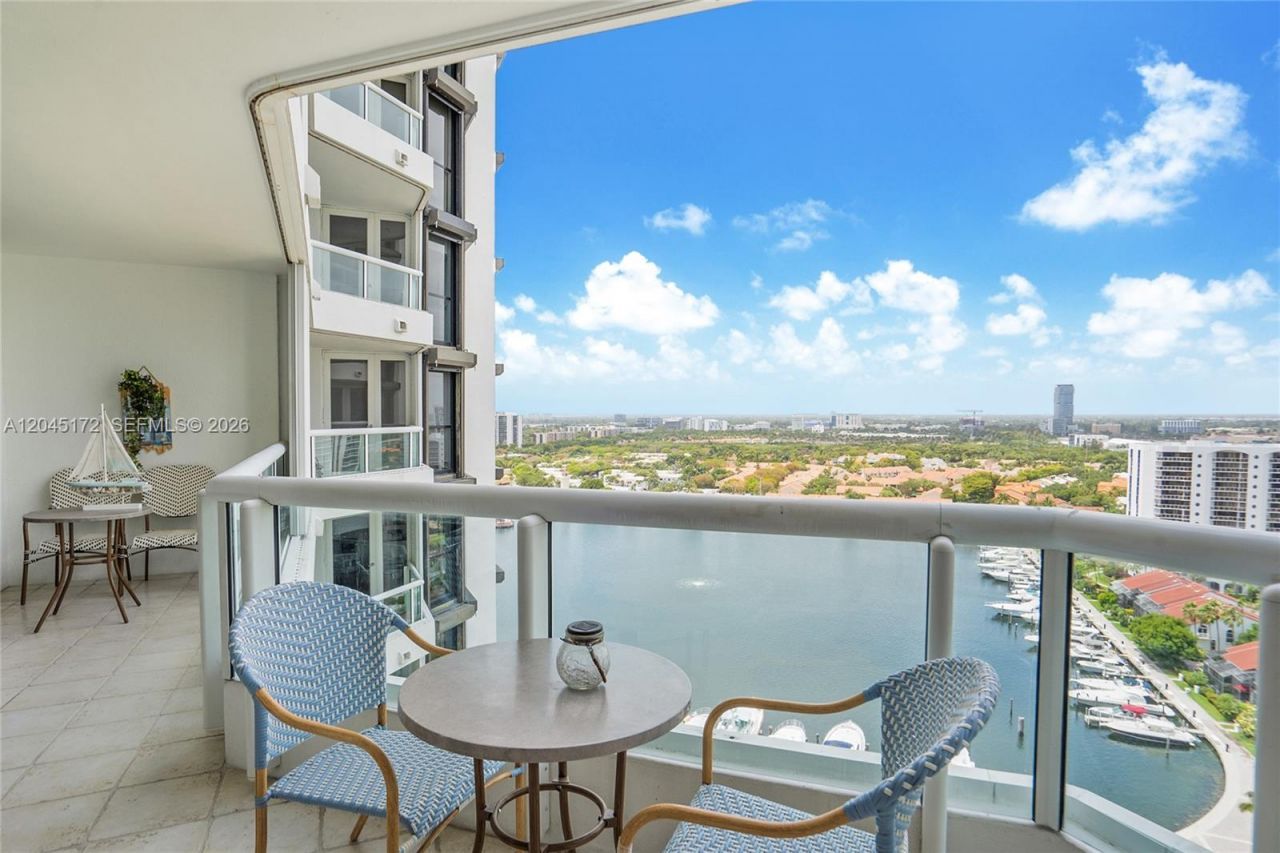 21055 Yacht Club Dr , Unit 2005, Aventura, FL 33180 Photo