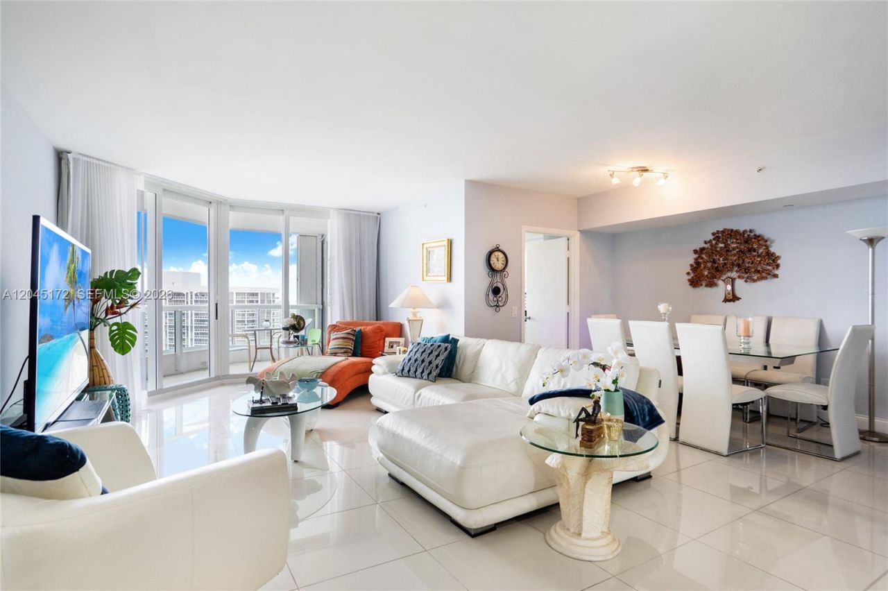 21055 Yacht Club Dr , Unit 2005, Aventura, FL 33180 Photo