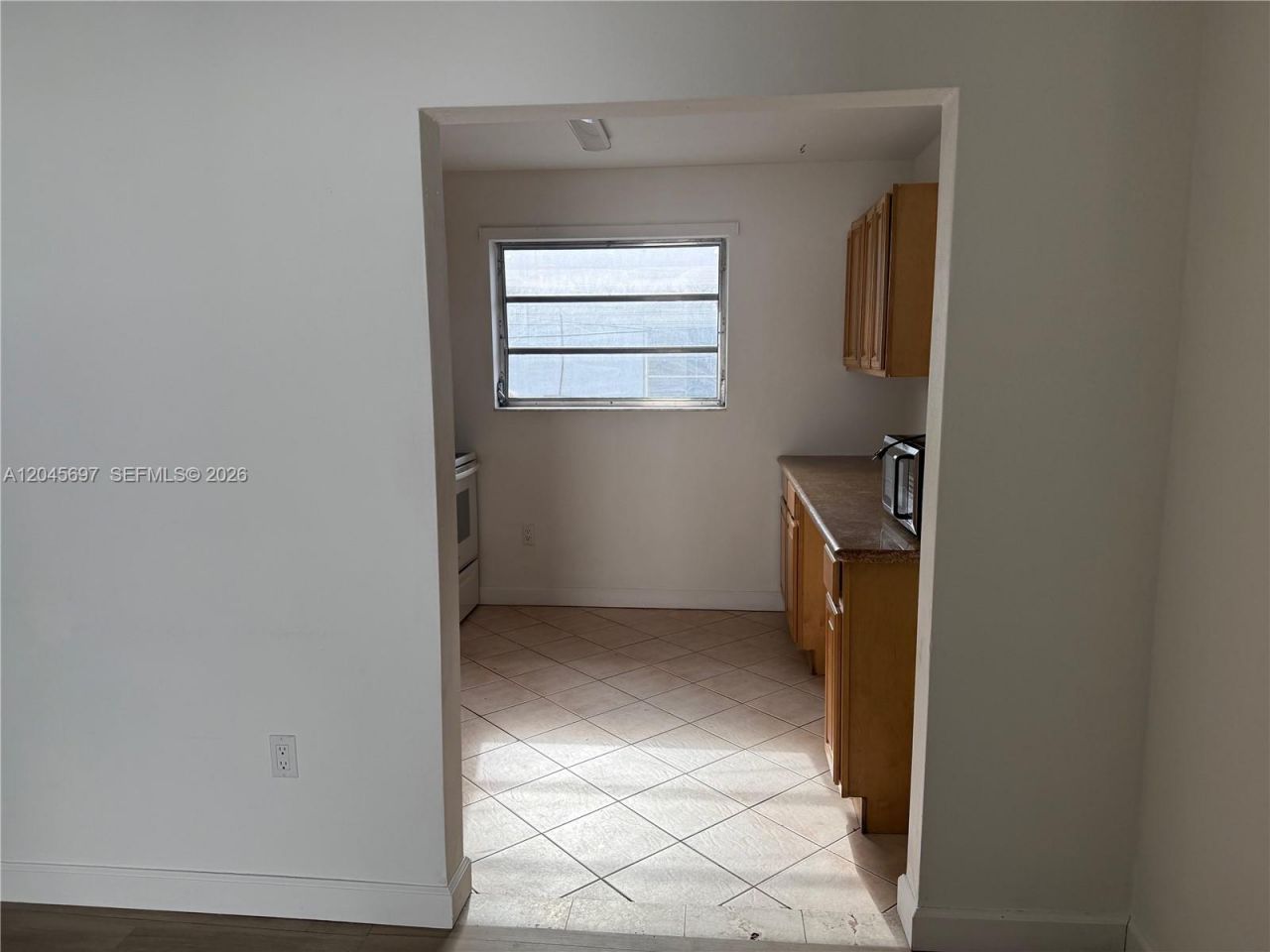 767 SW 9th St , Unit 202, Miami, FL 33130 Photo